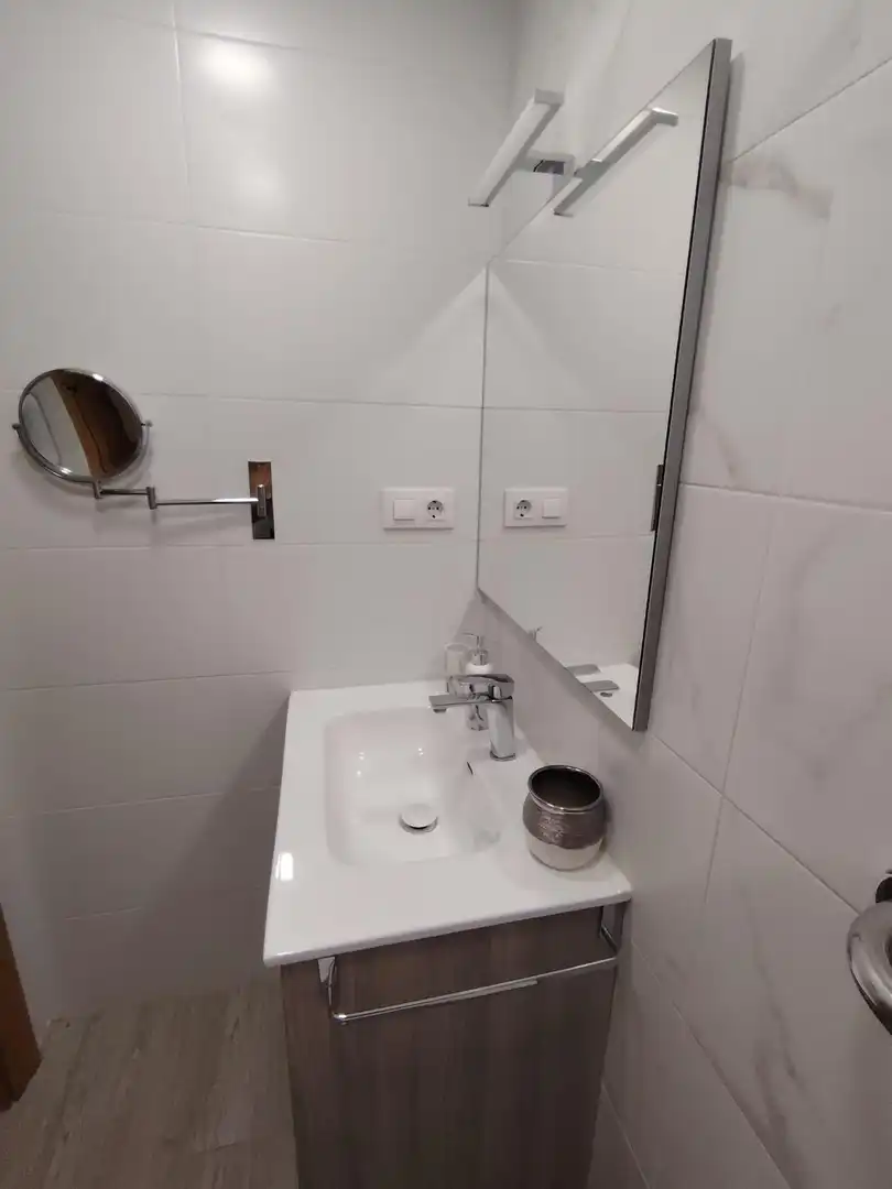 Baño de Piso en venta en Mislata con Aire acondicionado, Terraza y Balcón