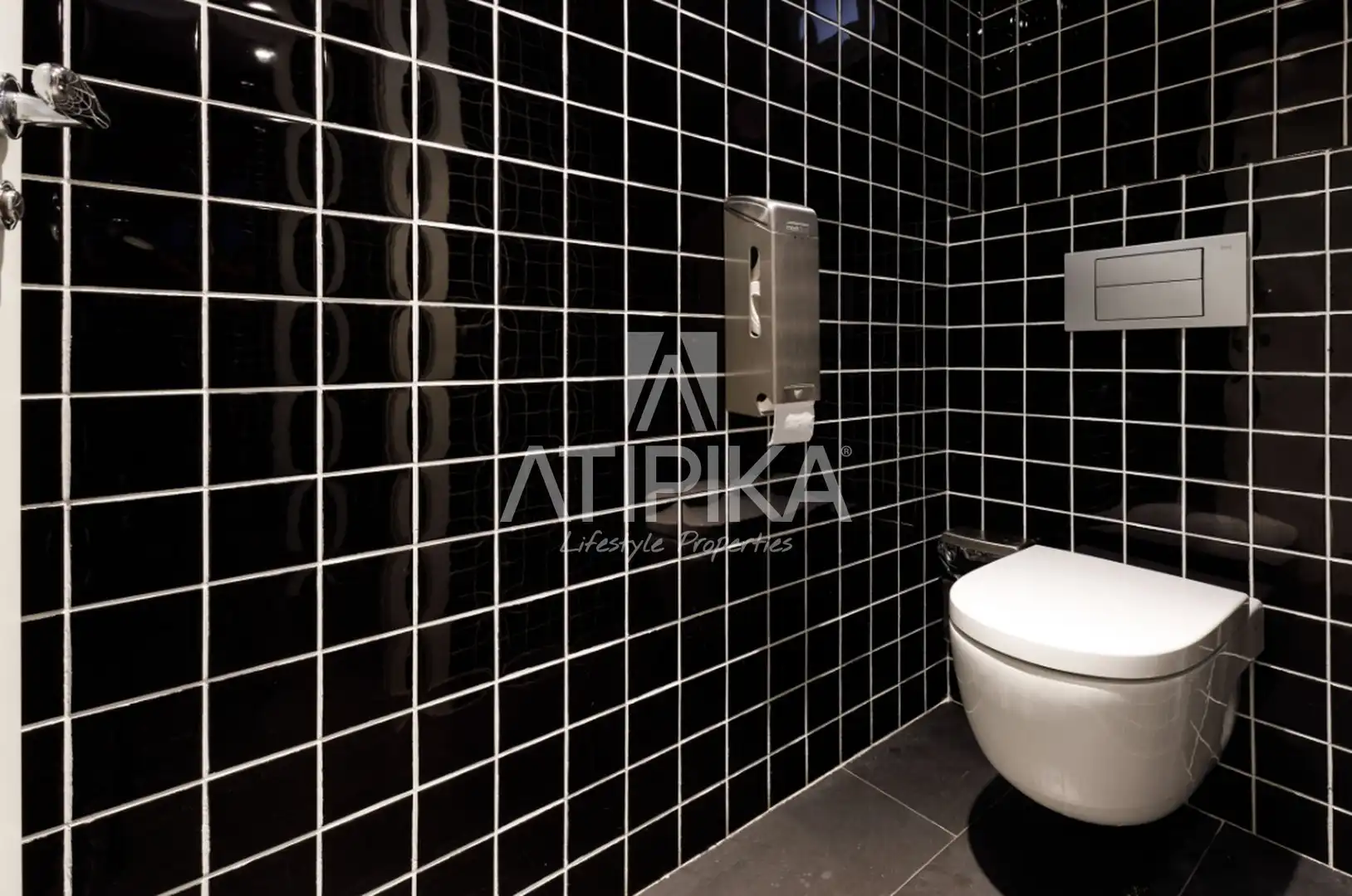 Bathroom of Office for rent in Eixample