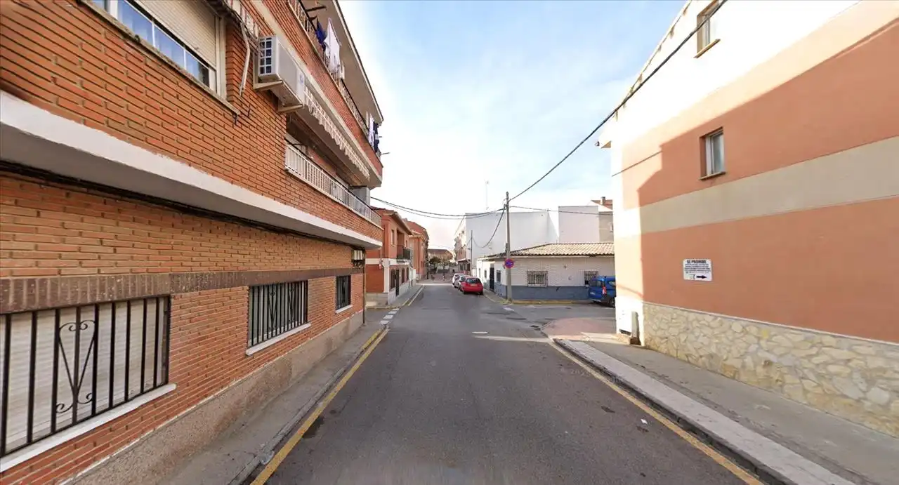 Vista exterior de Garatge en venda en Yeles