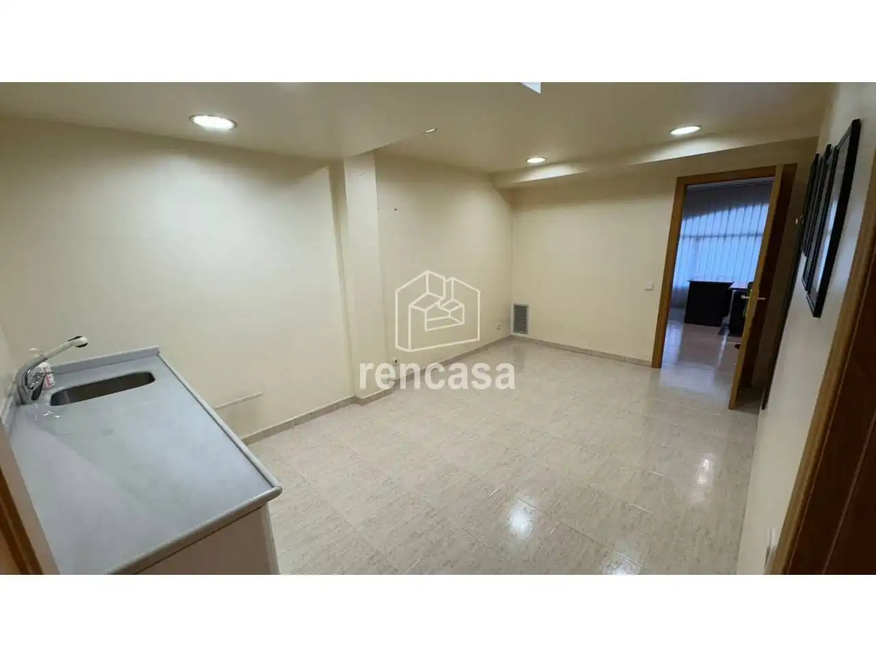 Oficina en venta en Lleida con Aire acondicionado y Calefacción