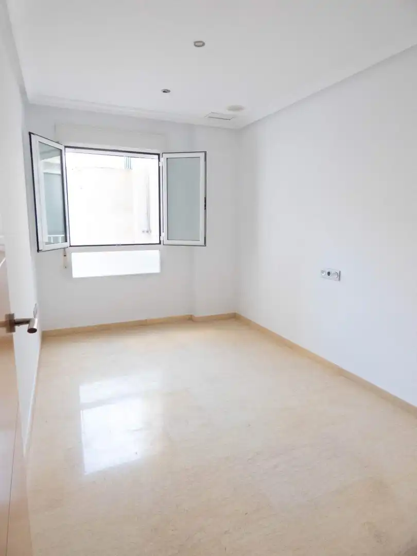 Habitación de Piso en venta en Elche / Elx