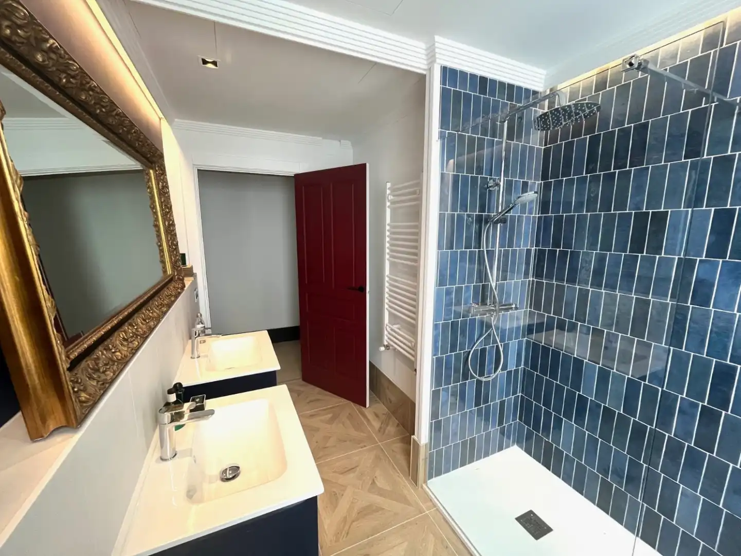 Baño de Piso en venta en  Pamplona / Iruña con Aire acondicionado, Calefacción y Jardín privado