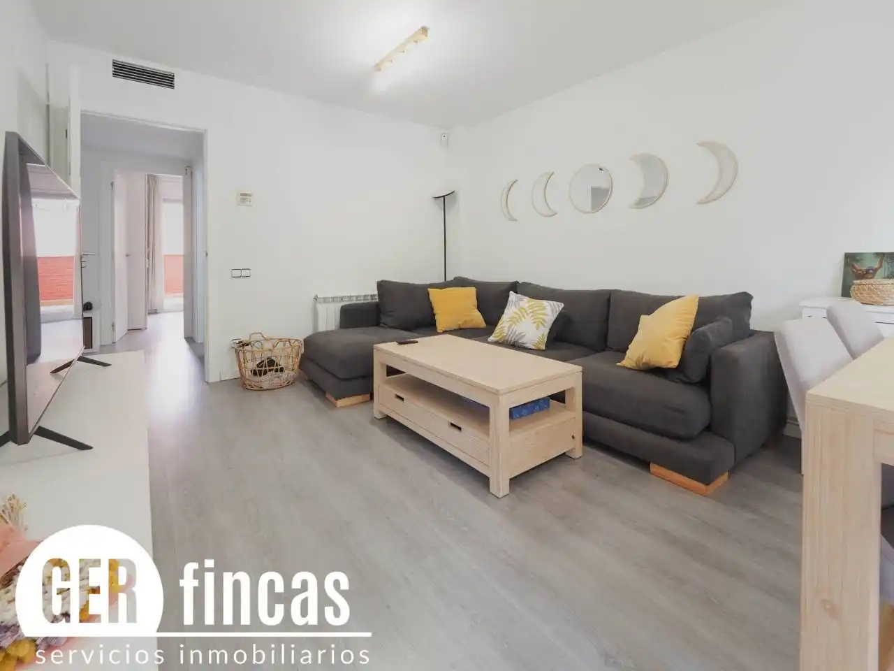 Sala de estar de Piso en venta en Terrassa con Aire acondicionado, Parquet y Terraza