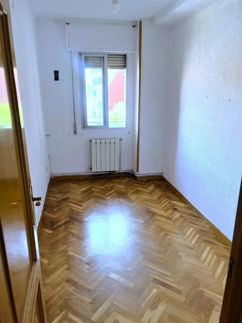 Piso en venta en Plaza de Alua, 2, El Arroyo - La Fuente