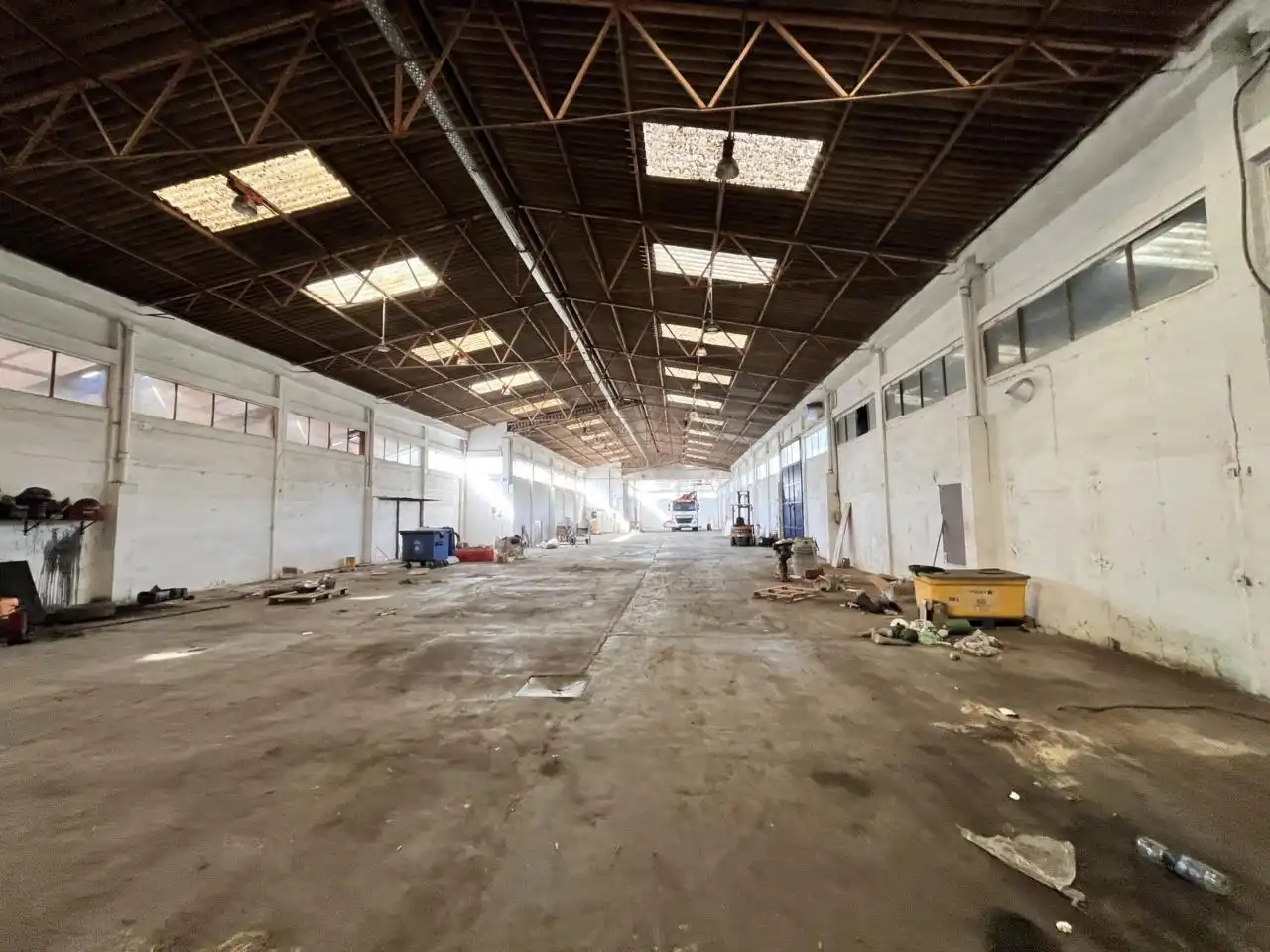 Industrial buildings for rent in Premià de Dalt  with Heating and Alarm