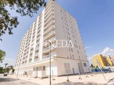 Local comercial en venta en Avenida BALCO IBAÑEZ 14