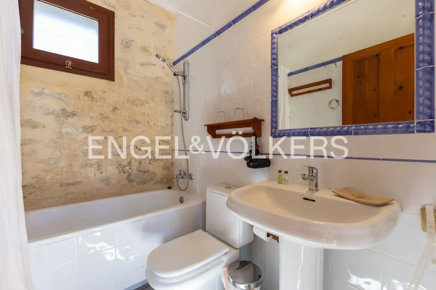 Baño de Casa o chalet en venta en La Vall de Laguar con Calefacción, Jardín privado y Terraza
