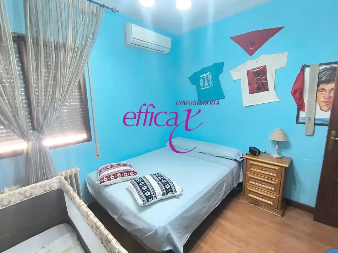 Bedroom of Houses for sale in Gerindote  with Air Conditioner, Heating and Storage room