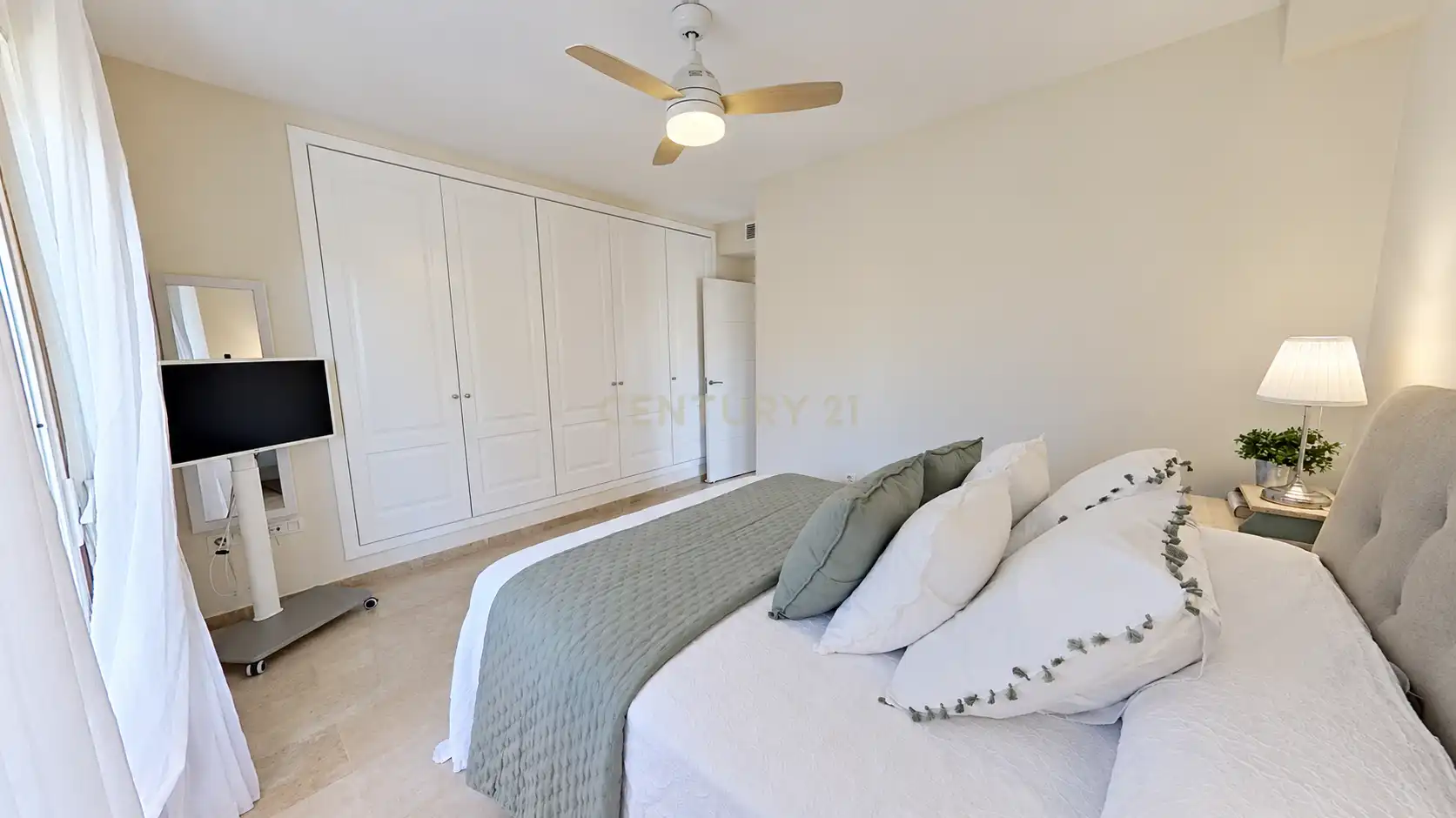 Flat with pool for sale in Calahonda, imagen 10