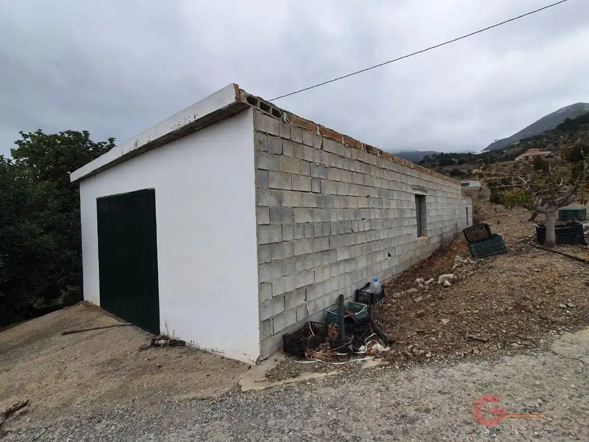 Casa rústica amb piscina en venda a Ítrabo, imagen 14