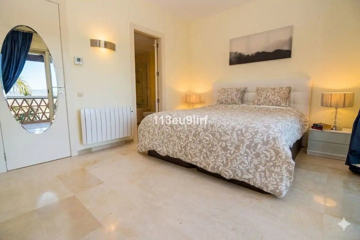 Habitación de Casa adosada de alquiler en Mijas con Aire acondicionado, Calefacción y Jardín privado