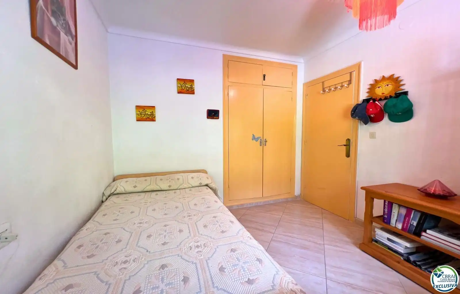 Dormitori de Apartament en venda en Roses amb Terrassa, Traster i Moblat