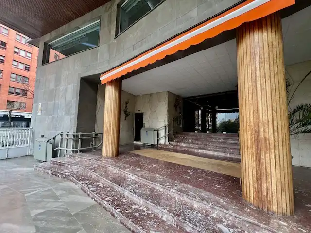 Flat with lift for sale in Calle de Cea Bermúdez, imagen 5