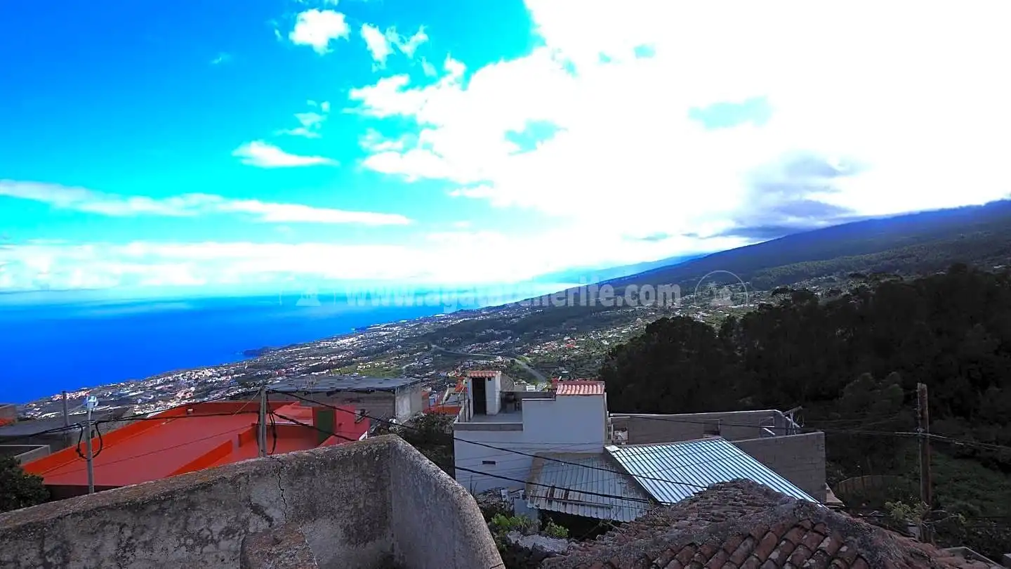 Exterior view of Country homes for sale in Icod de los Vinos