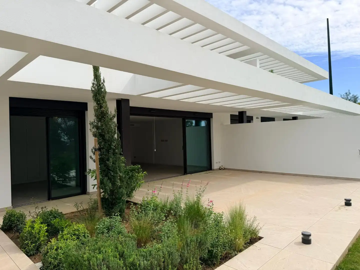 Terraza de Apartamento en venta en Marbella con Aire acondicionado, Calefacción y Jardín privado
