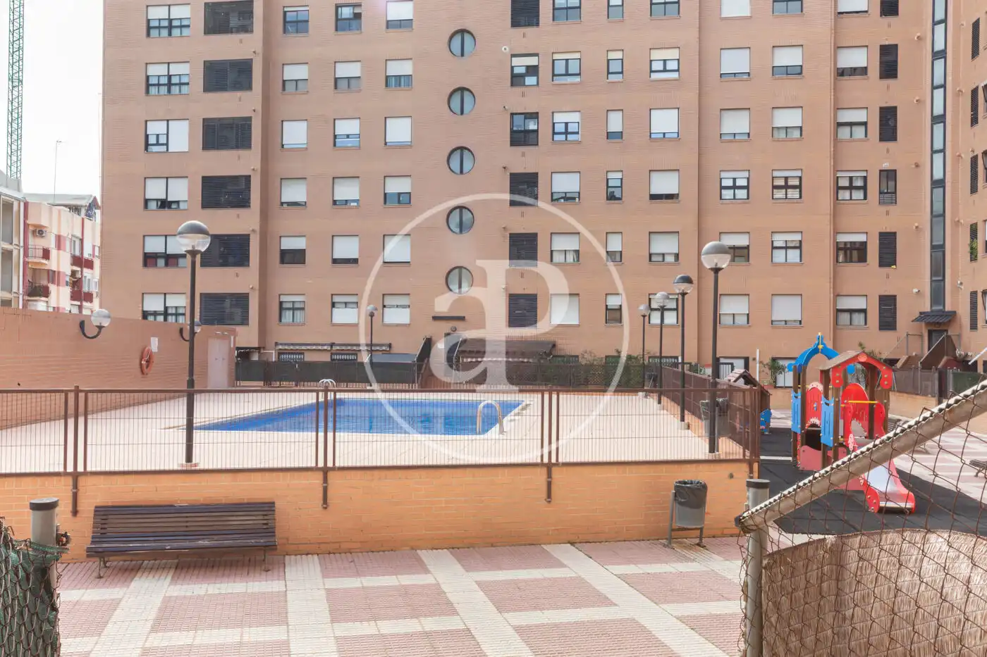 Swimming pool of Flat for sale in Valencia  with Air Conditioner, Heating and Private garden