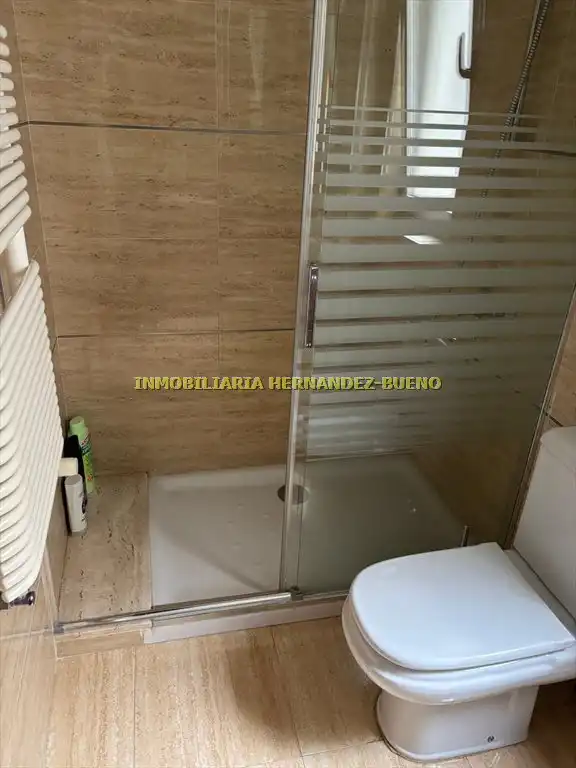 Bathroom of Flat for sale in Salamanca  with Heating and Balcony