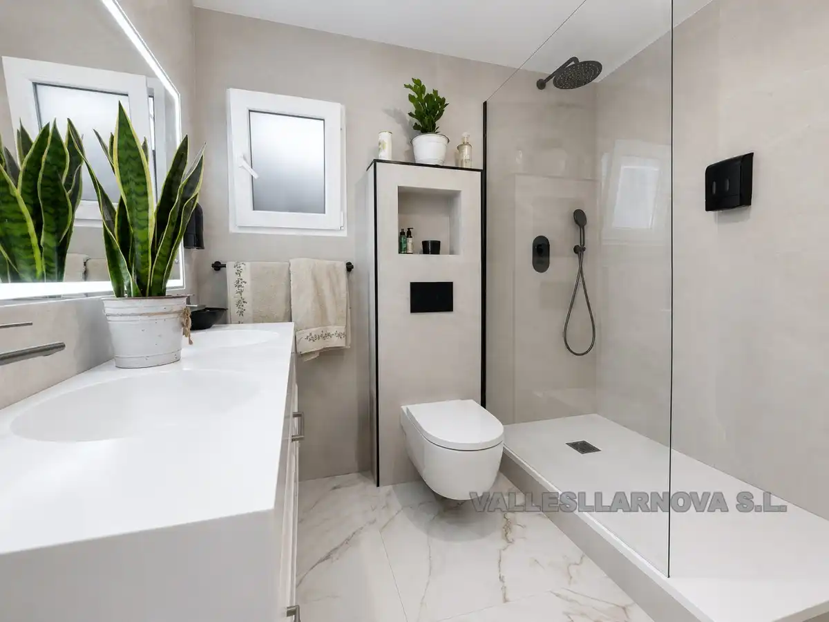 Badezimmer von Wohnung zum Verkauf in Mollet del Vallès mit Klimaanlage, Heizung und Balkon