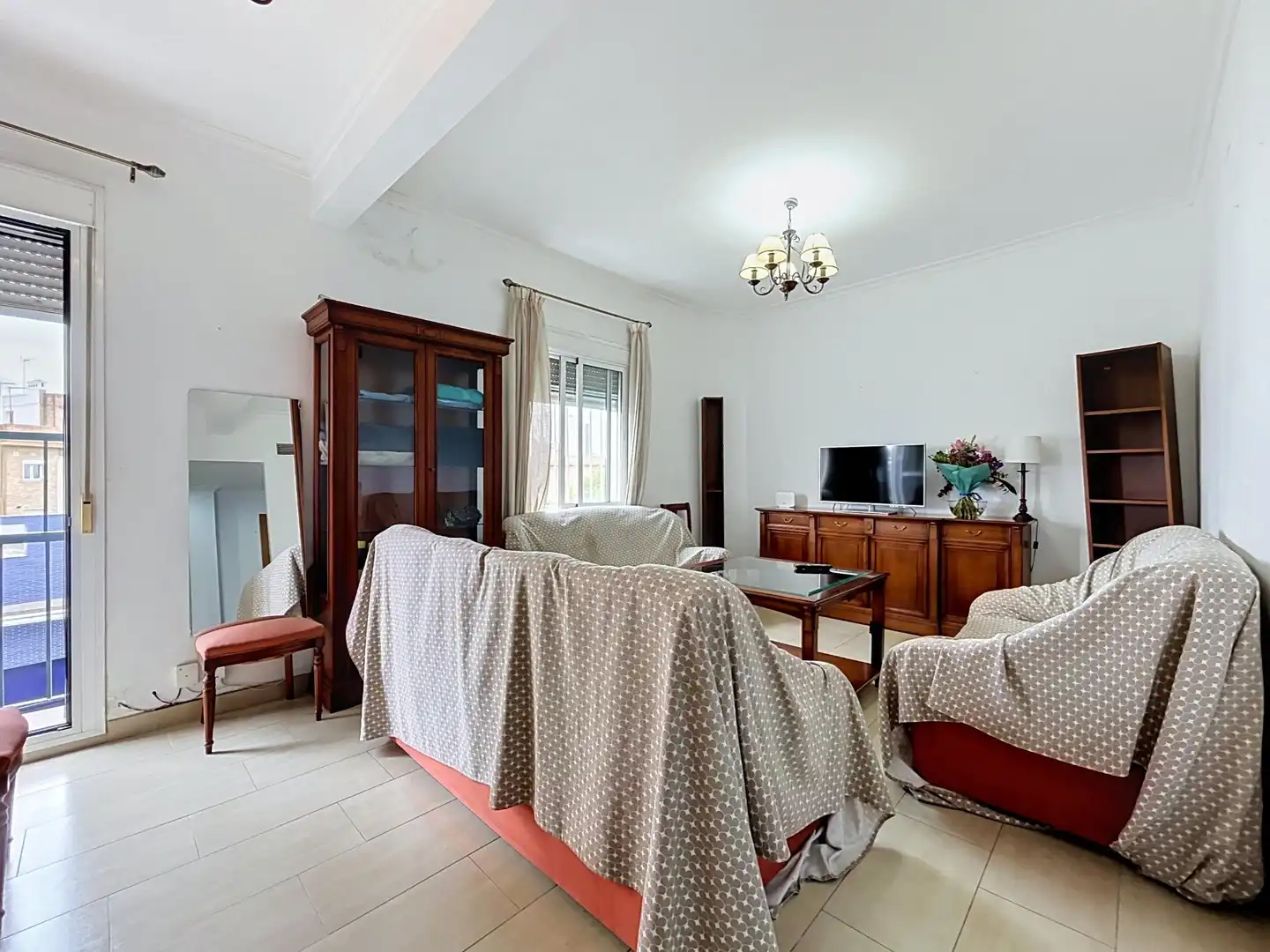 Sala d'estar de Pis en venda en Sevilla amb Aire condicionat i Balcó