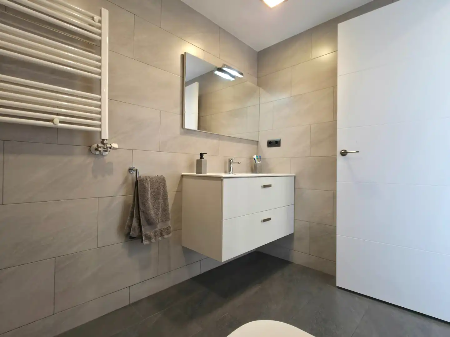 Baño de Piso en venta en Sant Andreu de la Barca con Aire acondicionado, Calefacción y Parquet