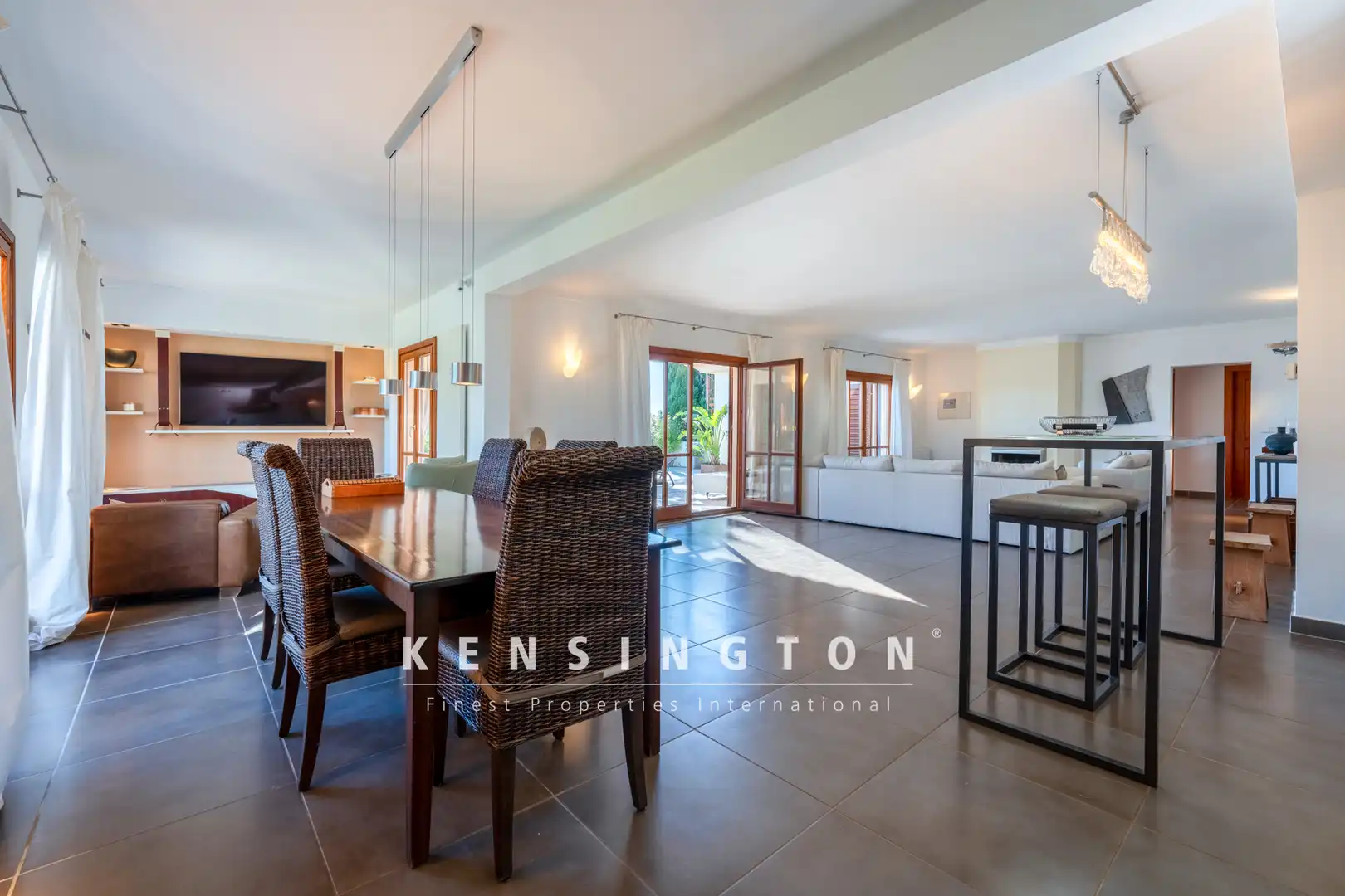 Comedor de Finca rústica en venta en Capdepera con Aire acondicionado, Calefacción y Trastero