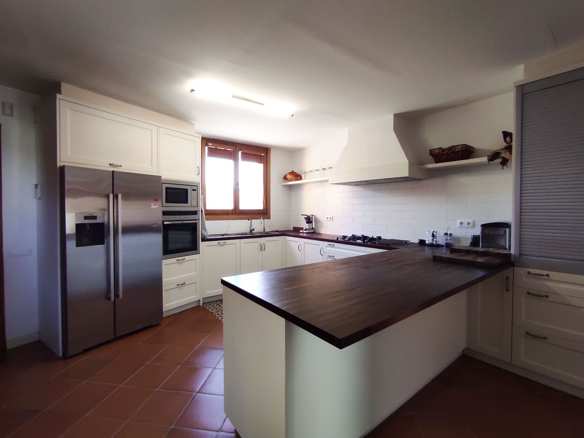 Cuina de Casa o xalet en venda en Montesquiu amb Aire condicionat, Calefacció i Jardí privat