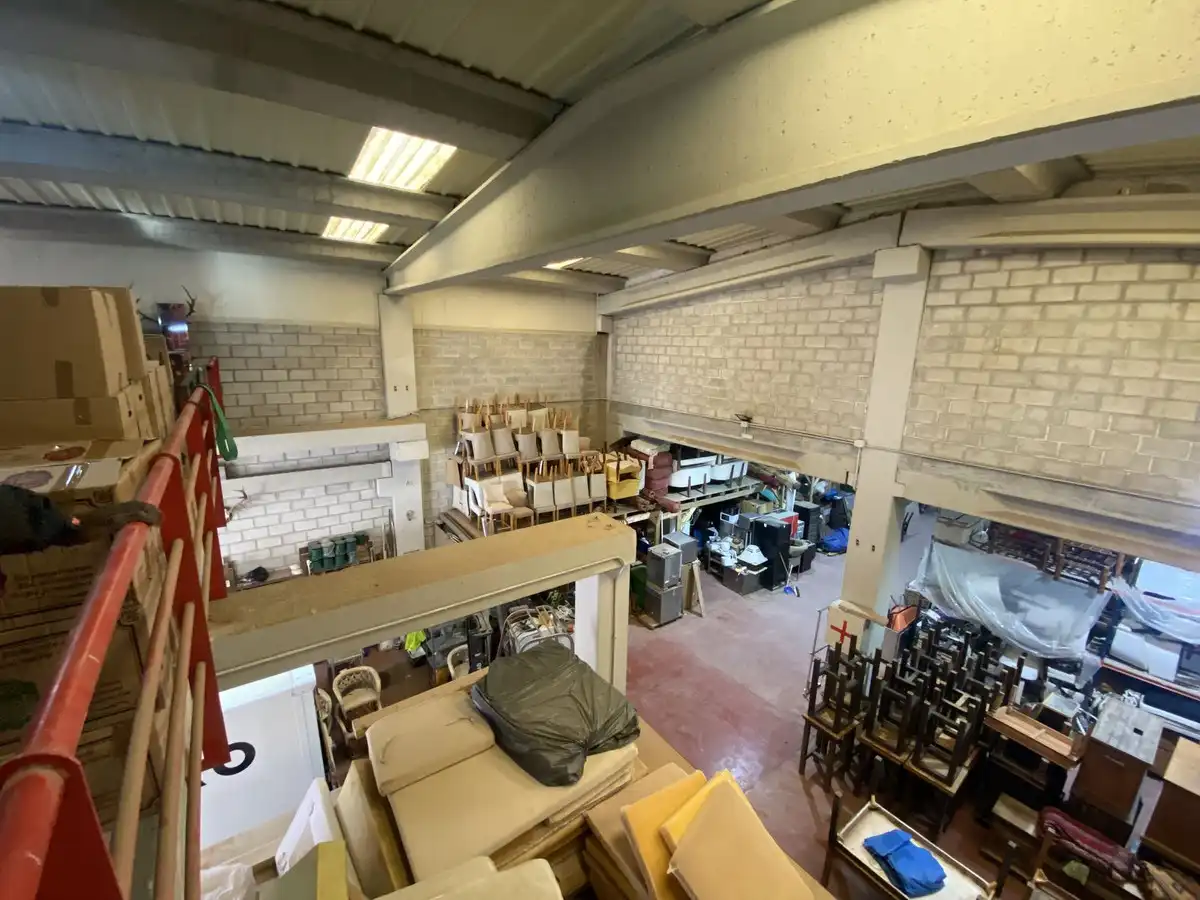 Nau industrial en venda en Marbella amb Alarma