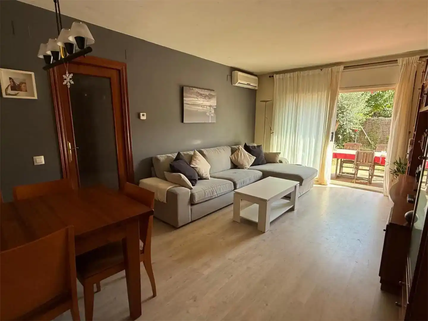 Sala de estar de Piso en venta en Rubí con Piscina