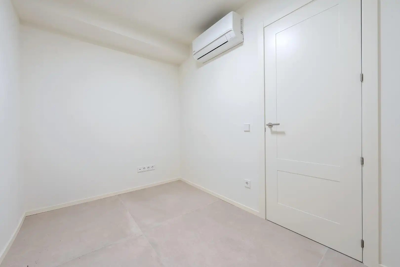 Wohnung zum Verkauf in Tarragona mit Abstellraum, Möbliert und Alarm