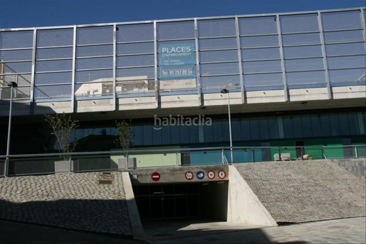 Vista exterior de Garaje de alquiler en Mataró
