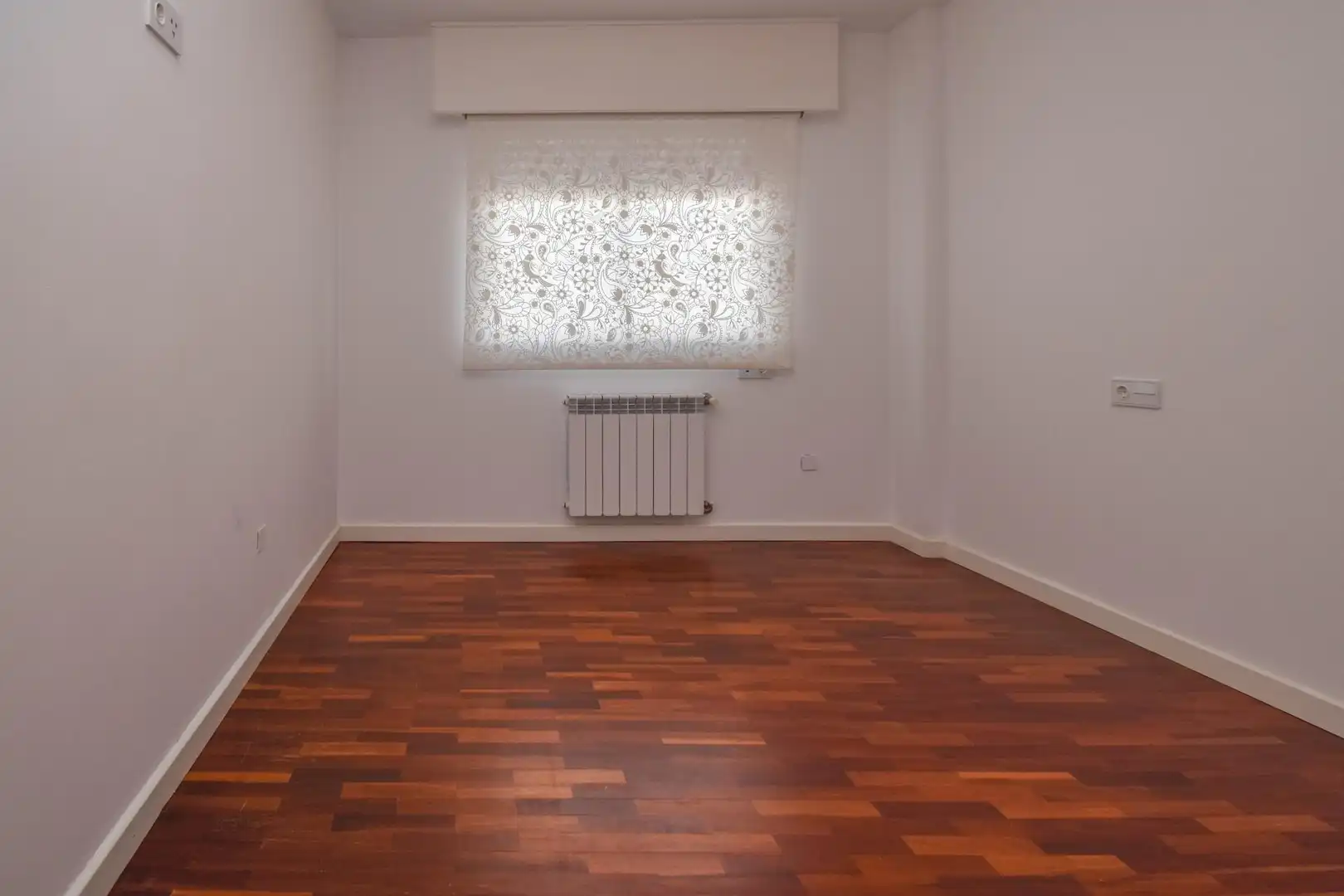 Dormitori de Àtic de lloguer en Cambre  amb Calefacció, Parquet i Terrassa