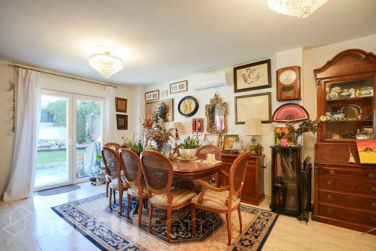 Comedor de Casa o chalet en venta en Rivas-Vaciamadrid con Aire acondicionado, Calefacción y Jardín privado