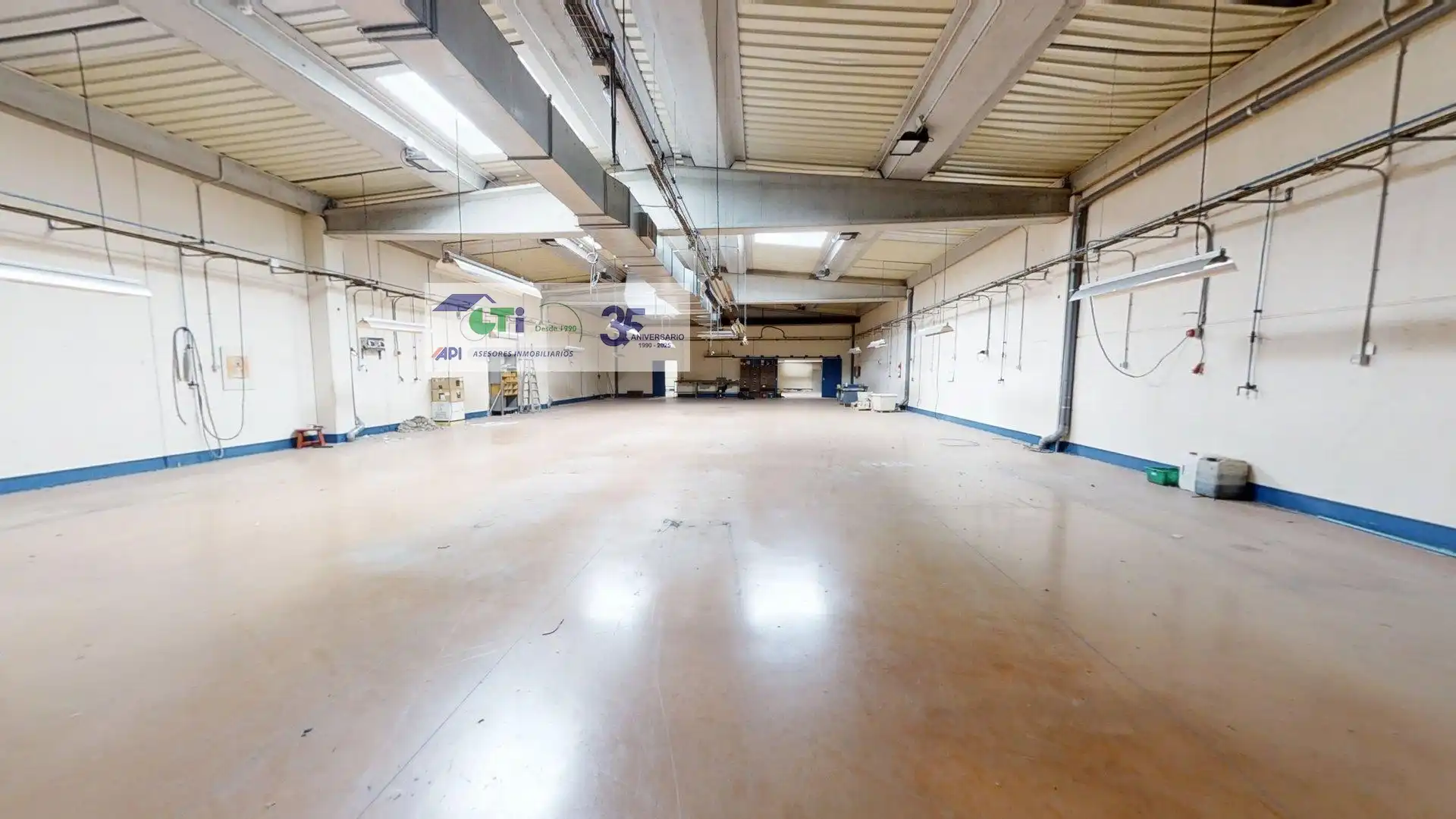 Nave industrial de alquiler en Zaragoza
