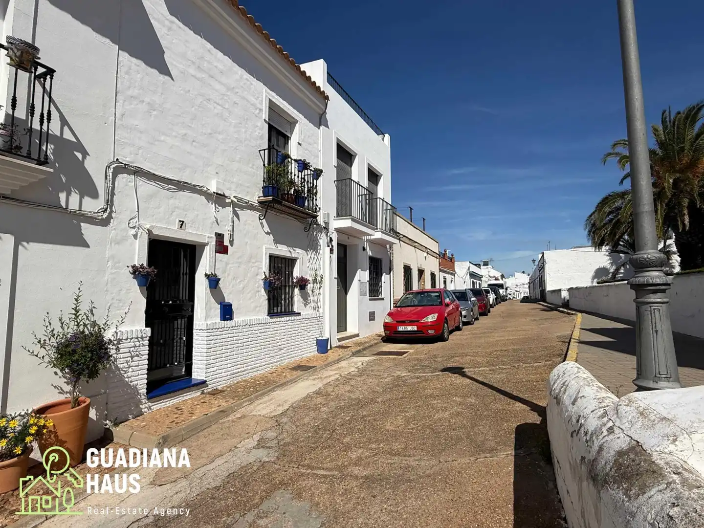 Vista exterior de Casa adosada en venda en Ayamonte amb Aire condicionat, Calefacció i Terrassa