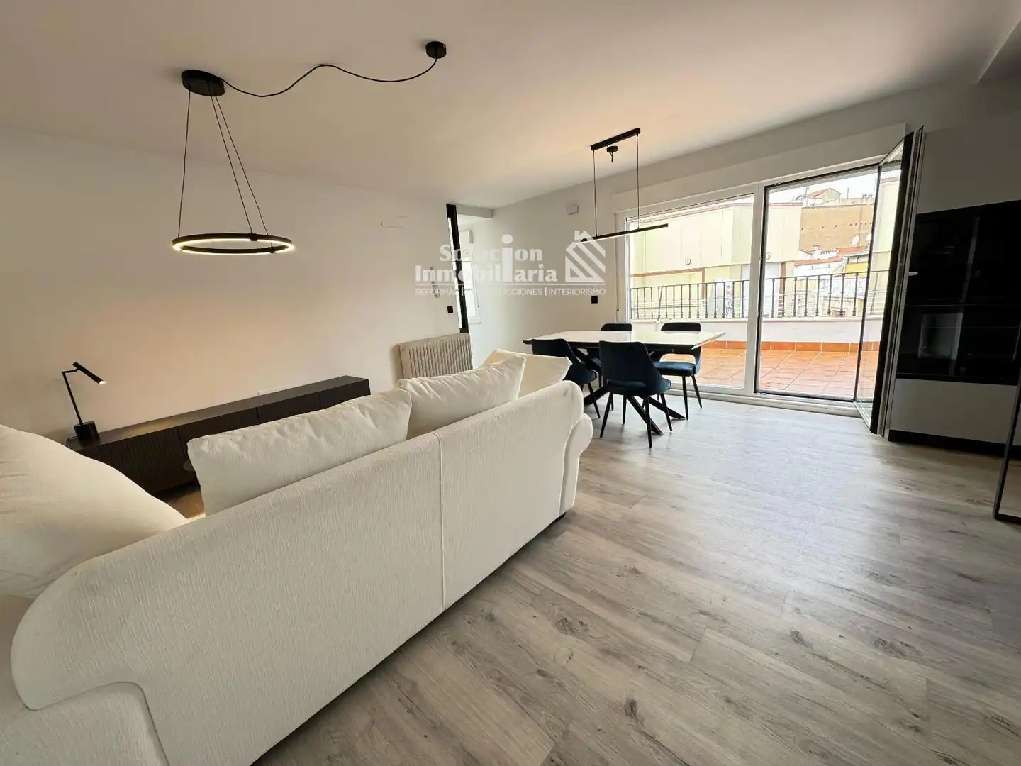 Vista exterior de Ático en venta en Salamanca con Calefacción y Terraza