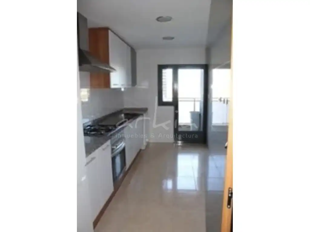 Wohnung mit Aufzug zum Verkauf in Zona Alta, imagen 2