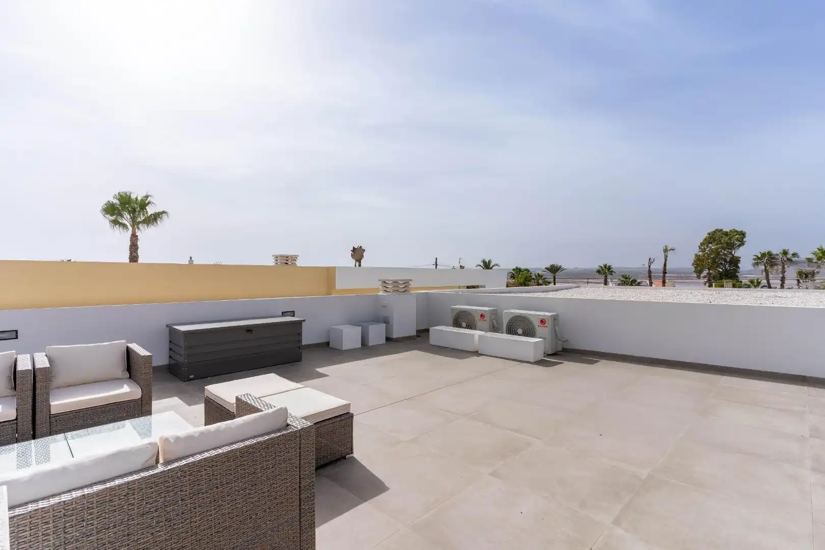 Terrassa de Casa o xalet en venda en Torrevieja amb Aire condicionat, Calefacció i Jardí privat