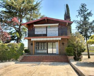 Vista exterior de Finca rústica en venda en Palencia Capital amb Calefacció, Jardí privat i Parquet