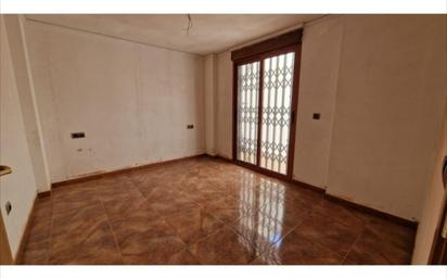 Flat for sale in Carcaixent