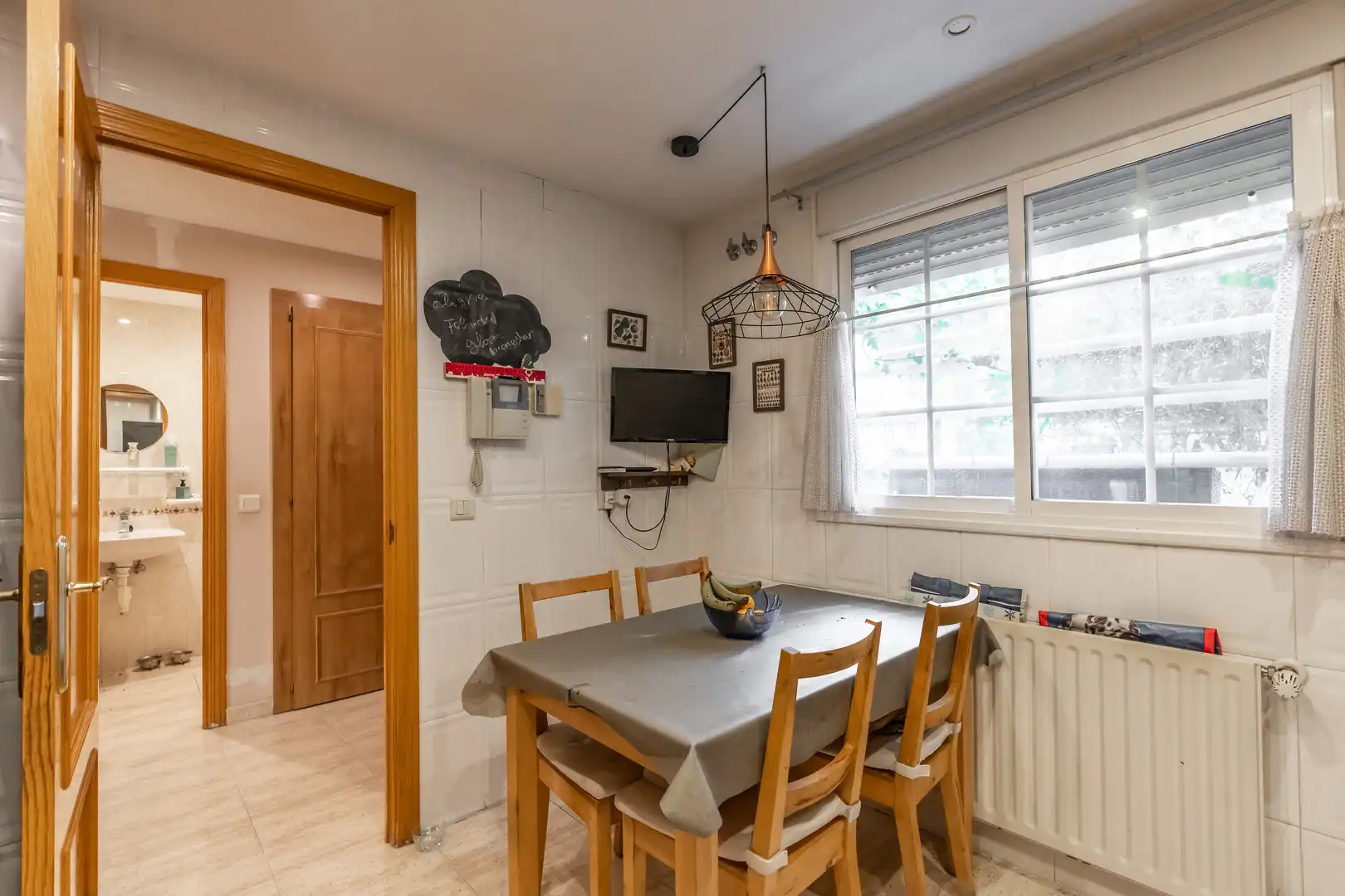 Detached house with pool for sale in Calle Lago Michigan, imagen 11