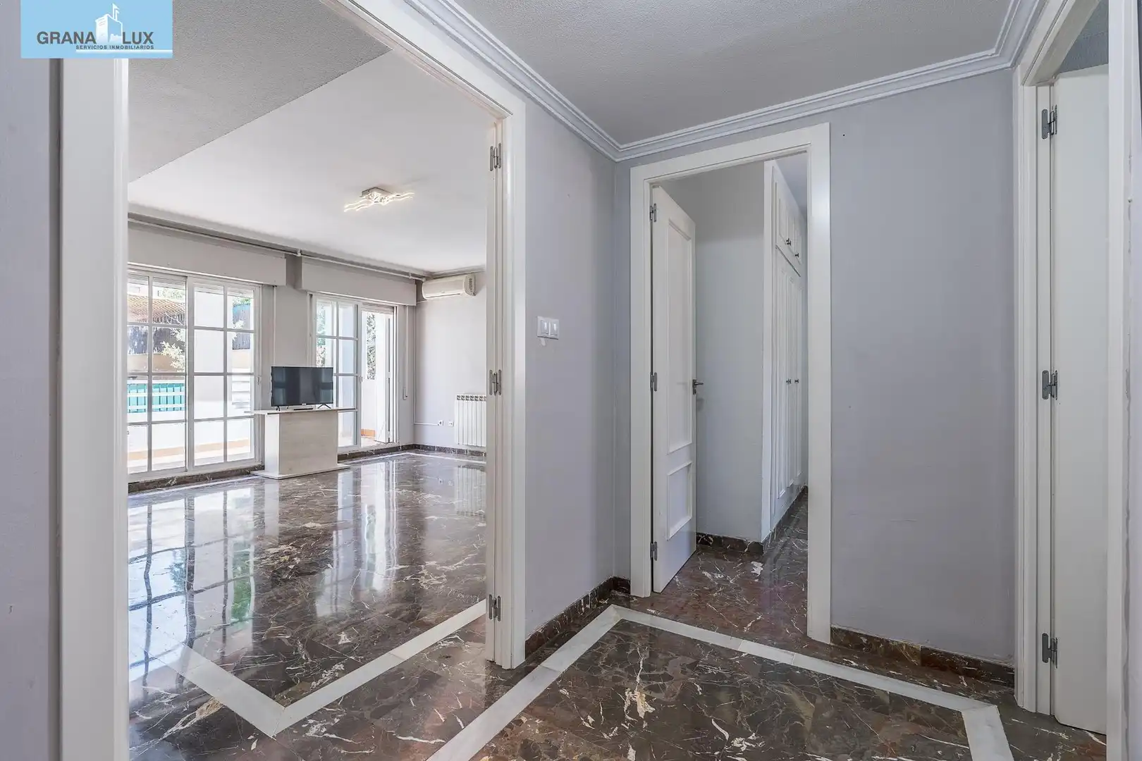 Piso con ascensor en venta en Calle del Cerro de los Machos, imagen 23