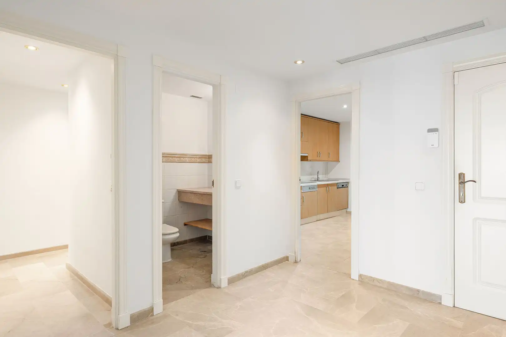 Piano terra con piscina in vendita a Nueva Andalucía, imagen 19