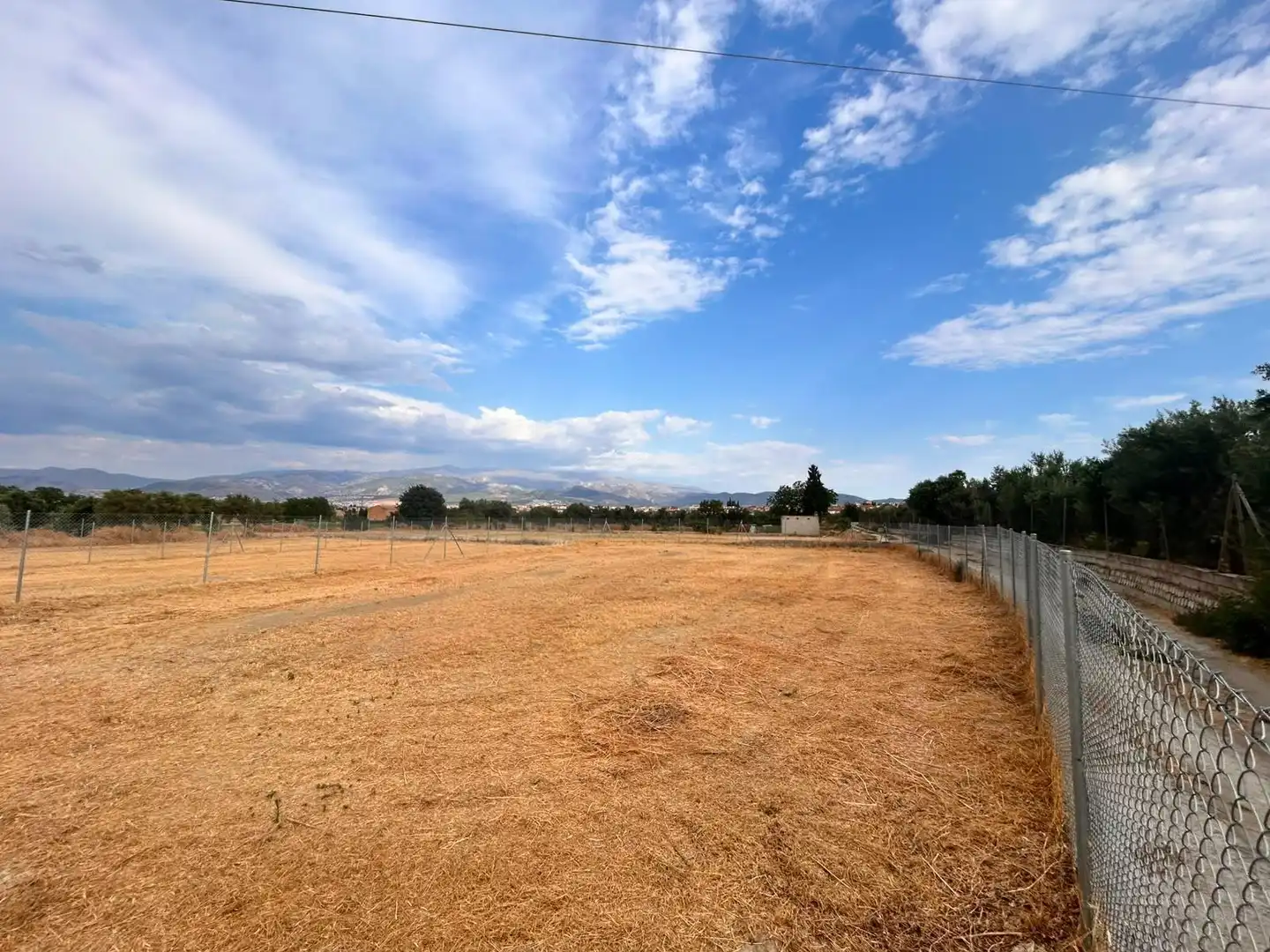 Land for sale in Las Gabias