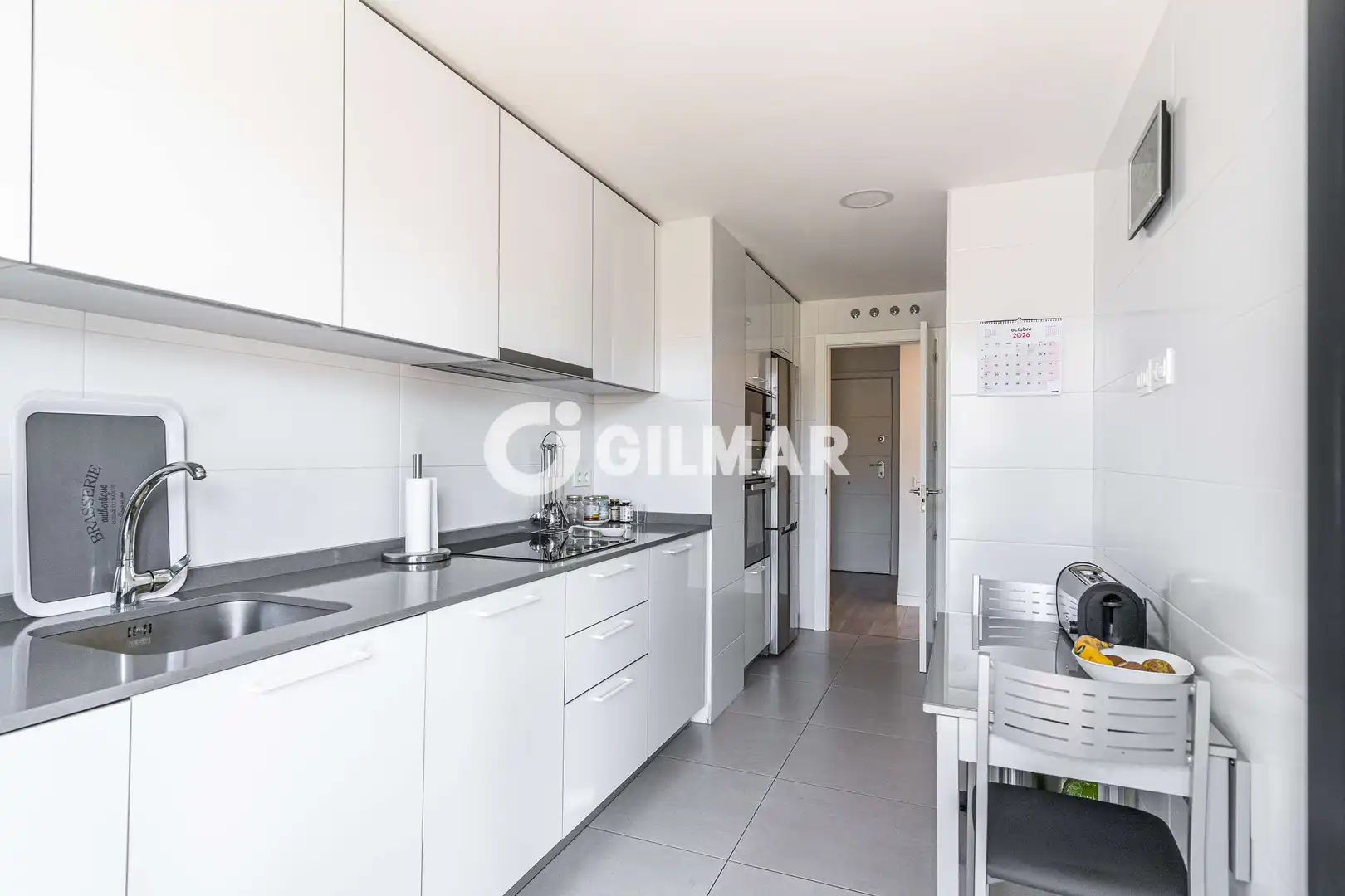 Küche von Wohnung zum Verkauf in Las Rozas de Madrid mit Heizung, Privatgarten und Abstellraum