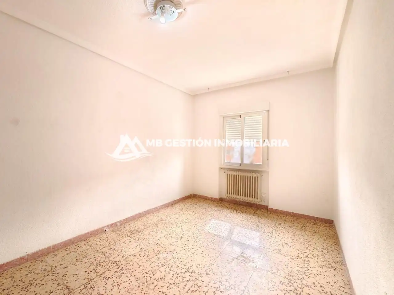 Flat for sale in Fuenlabrada  with Heating and Terrace
