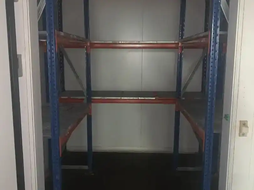 Fabrikhallen zur Miete in Bueu