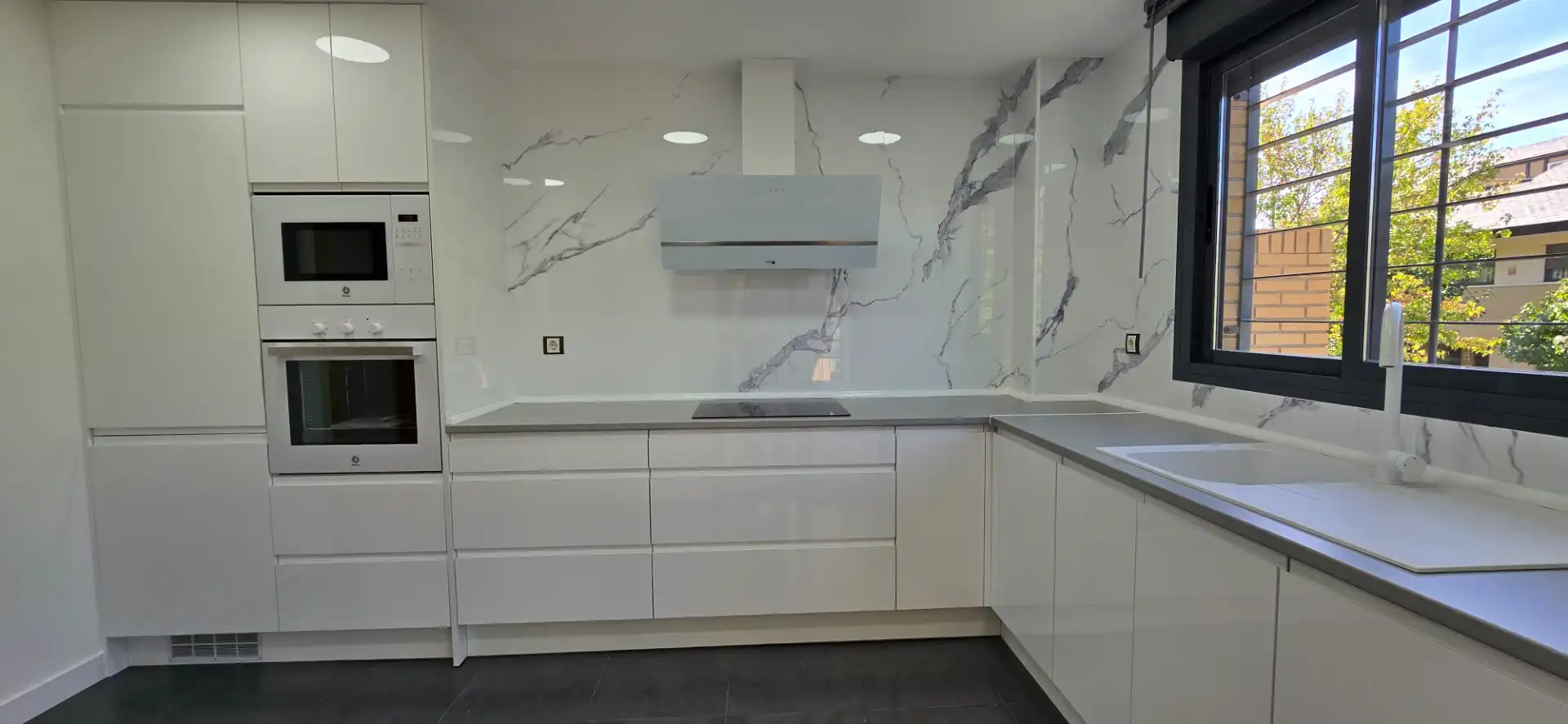 Casa pareada con piscina en venta en Calle de Ibiza, imagen 13