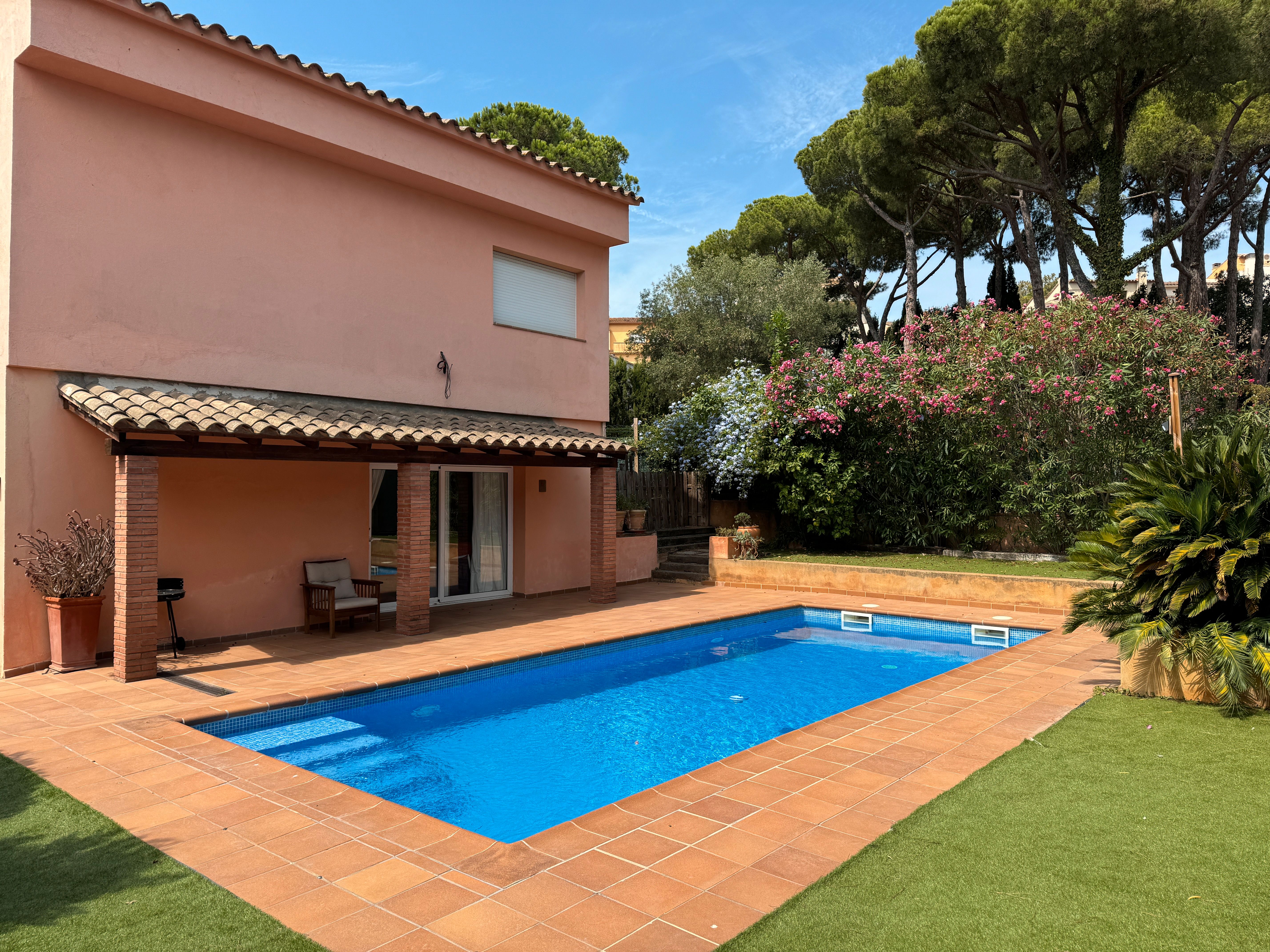 Casa o xalet en venda a Carrer Ter, 9, Mont-ras