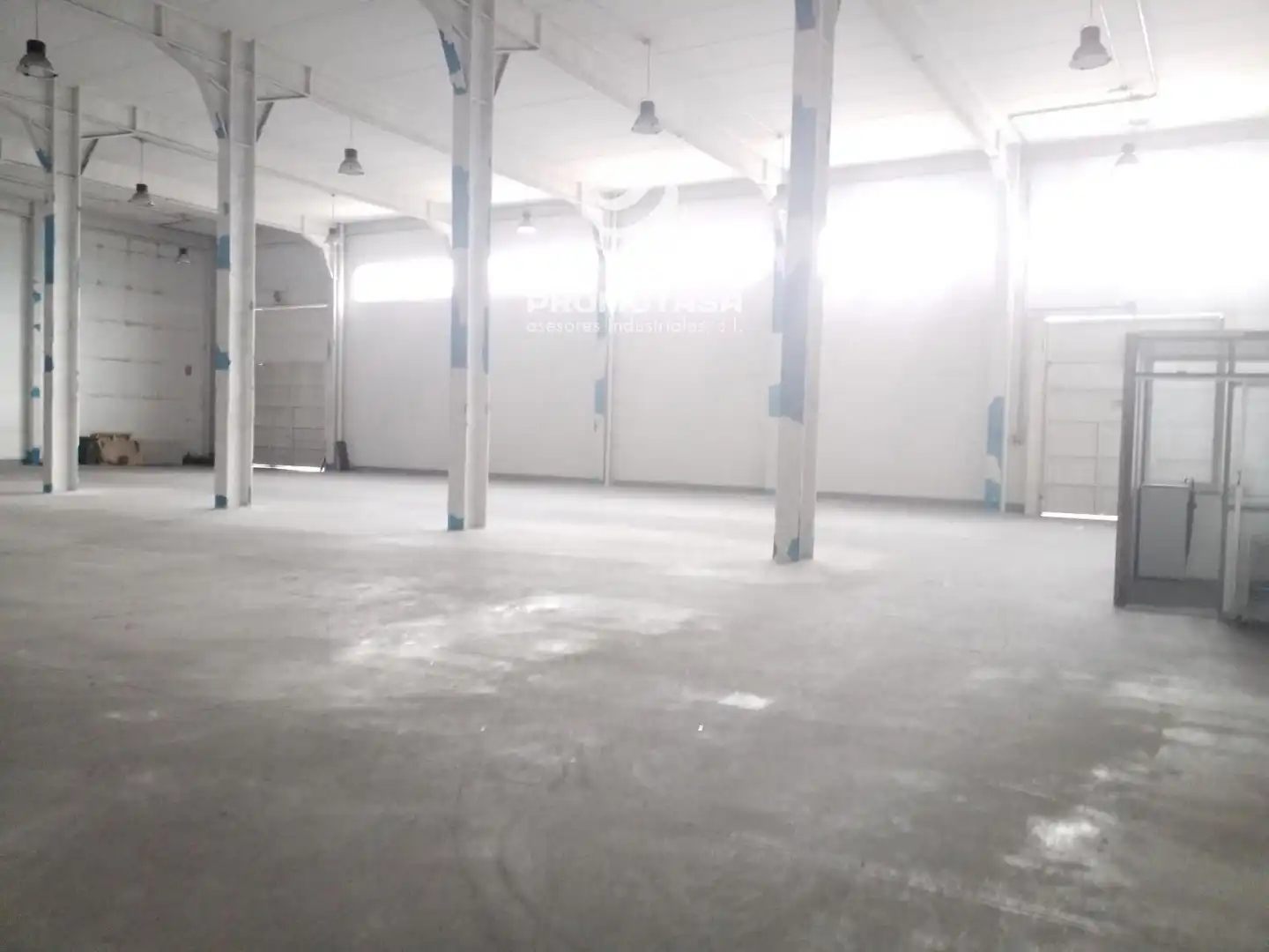 Nave industrial in vendita a Oficio, imagen 3