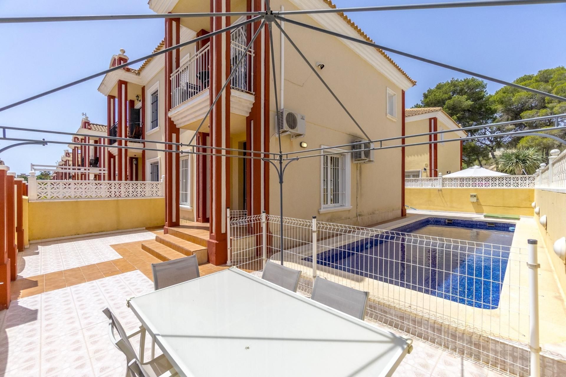 Single-family semi-detached for sale in Campoamor